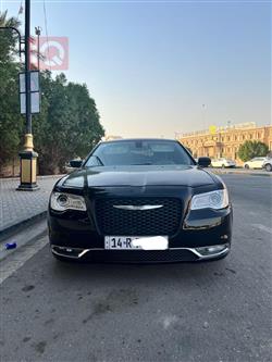 کرایسلەر 300